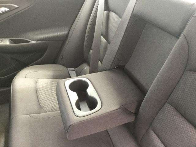 Chevrolet Malibu 2017 photo 10